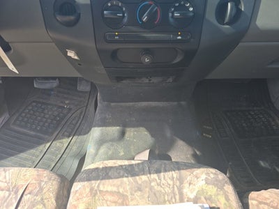 2005 Ford F-150 XL