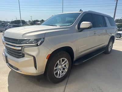 2023 Chevrolet Suburban LT