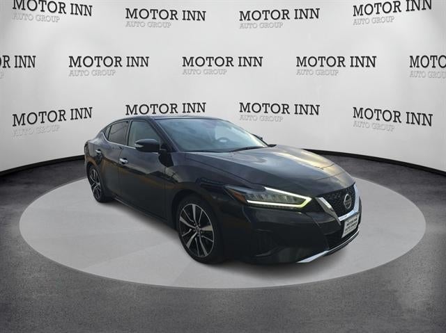 2022 Nissan Maxima SV