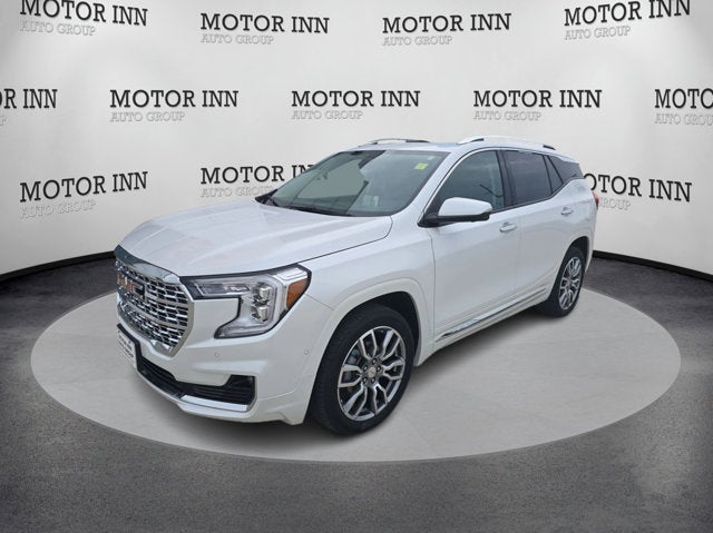 2024 GMC Terrain Denali AWD's photo