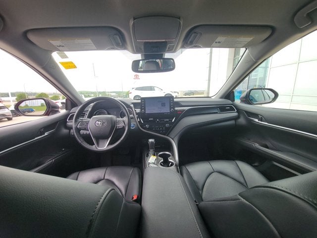 2023 Toyota Camry Hybrid XLE