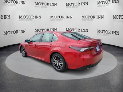 2023 Toyota Camry Hybrid XLE