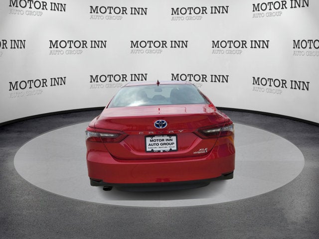 2023 Toyota Camry Hybrid XLE