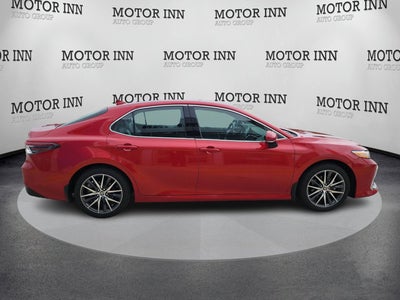 2023 Toyota Camry Hybrid XLE