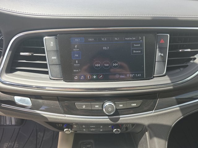 2021 Buick Enclave Essence