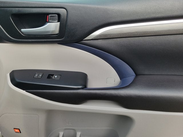 2017 Toyota Highlander Limited