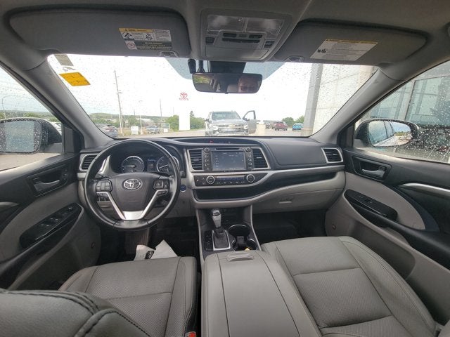 2017 Toyota Highlander Limited