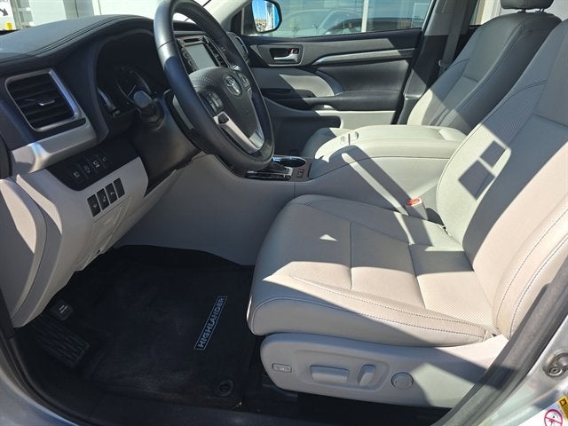 2018 Toyota Highlander Limited Platinum