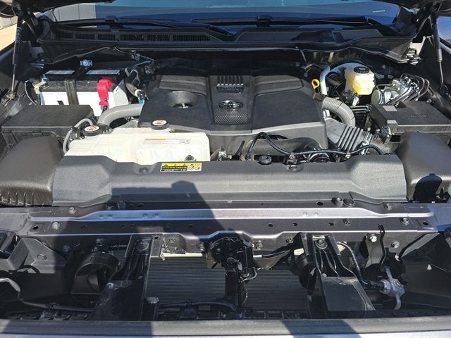2023 Toyota Tundra 4WD SR5