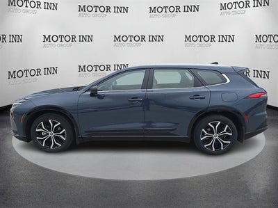 2025 Toyota CROWN SIGNIA XLE