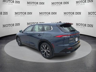 2025 Toyota CROWN SIGNIA XLE