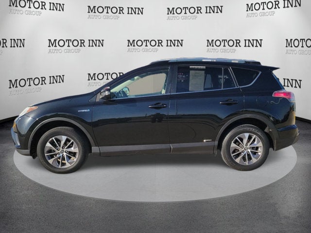 2017 Toyota RAV4 Hybrid XLE