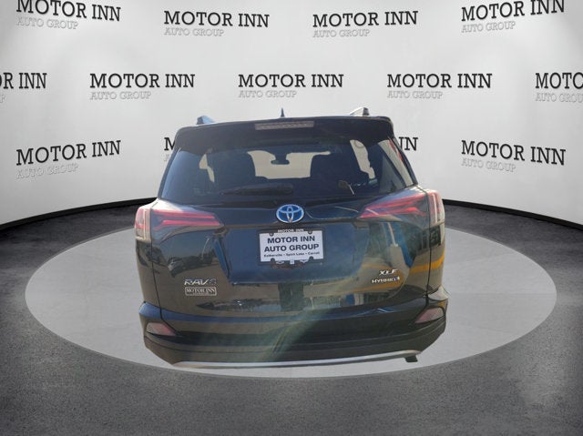 2017 Toyota RAV4 Hybrid XLE