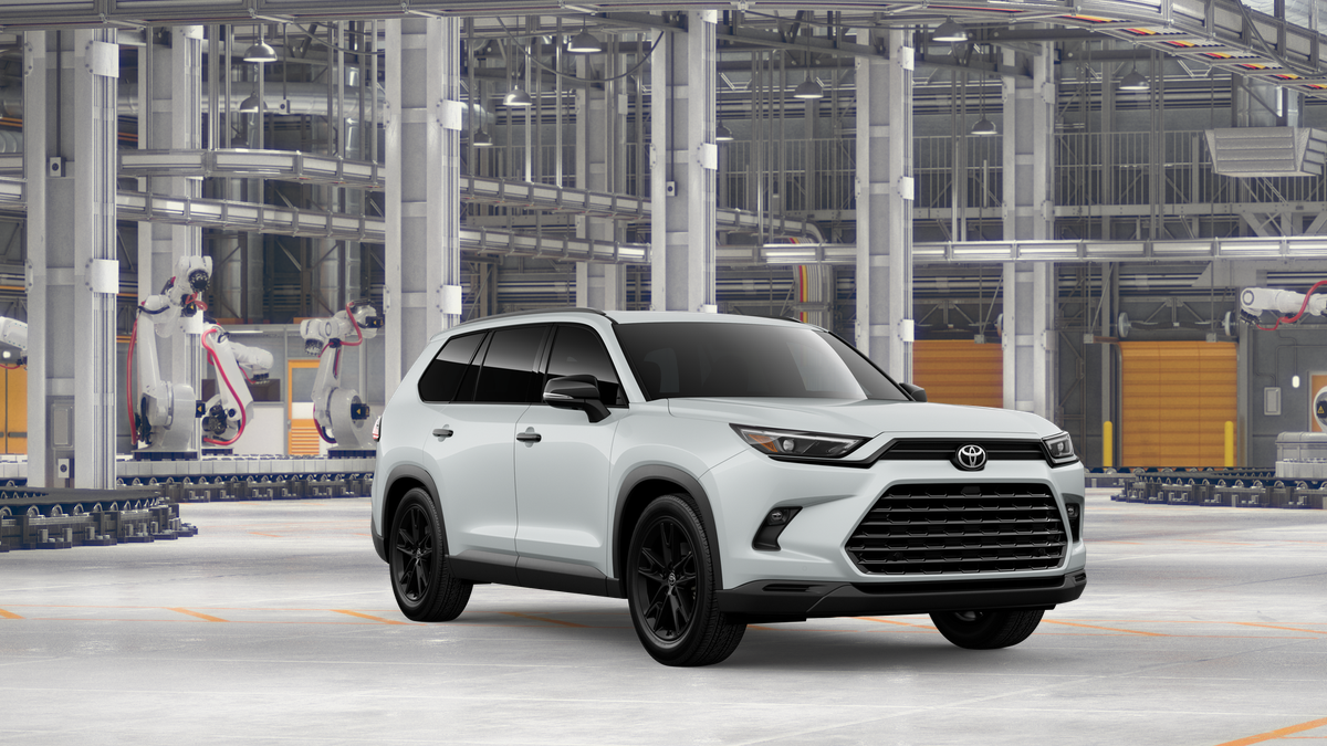 2026 Toyota Grand Highlander Hybrid Hybrid Nightshade