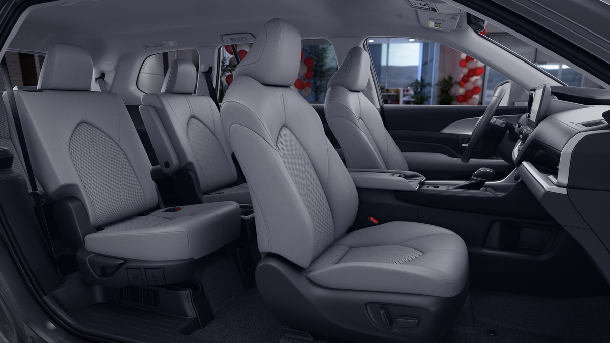 2026 Toyota Grand Highlander Hybrid XLE