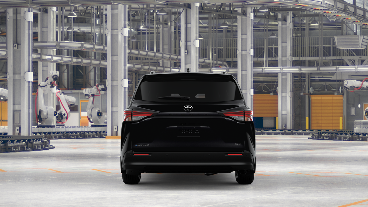 2026 Toyota Sienna XLE