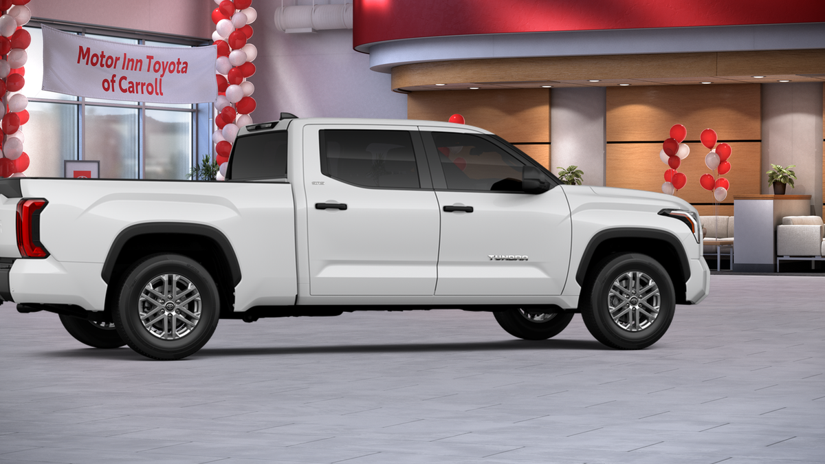 2026 Toyota Tundra SR5 - Photo 11