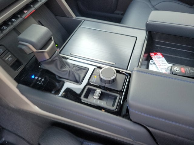 2026 Toyota Tundra Platinum - Photo 17