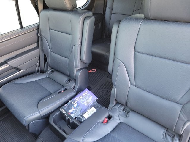 2026 Toyota Sequoia Platinum - Photo 15
