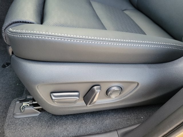 2027 Toyota Land Cruiser 4WD (Natl)